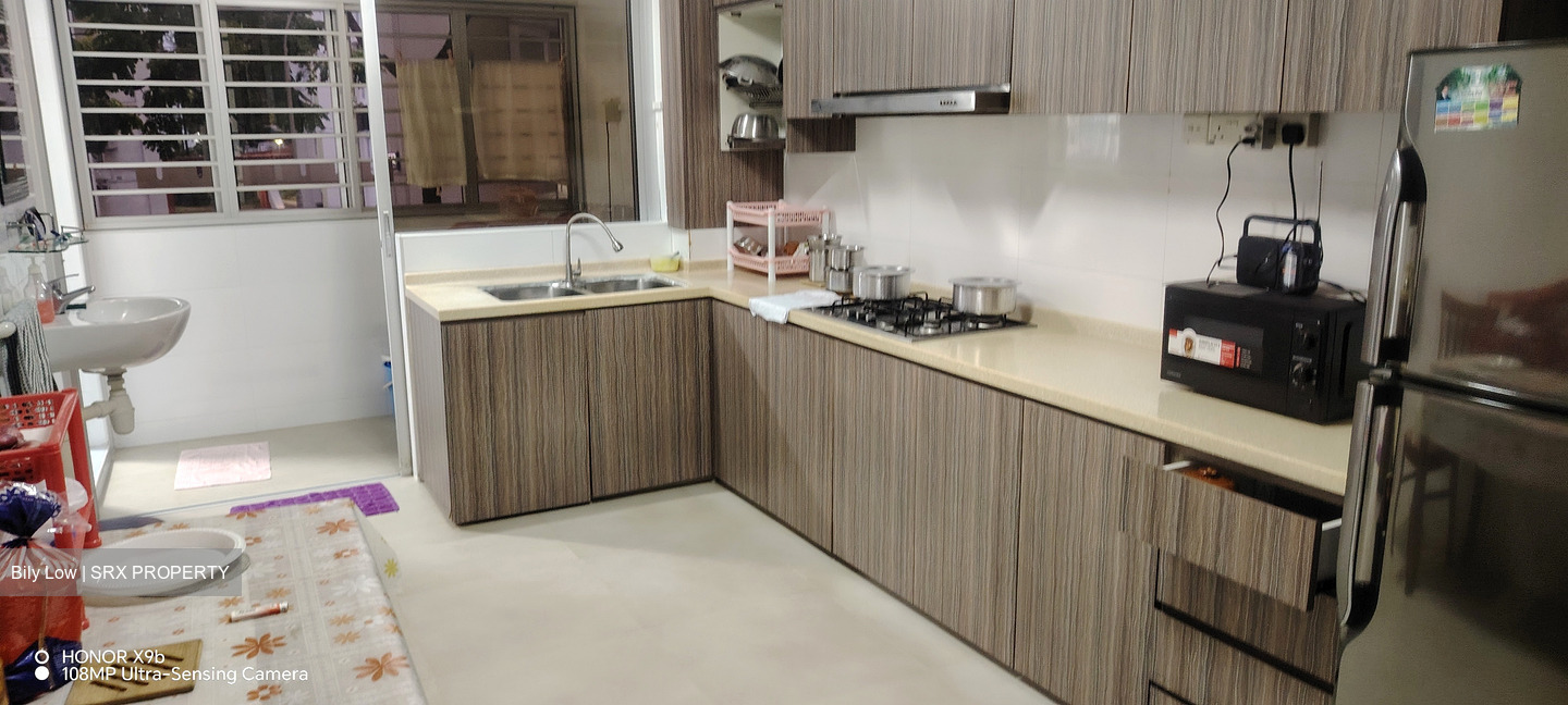 Blk 241 Jurong East Street 24 (Jurong East), HDB 3 Rooms #550692101